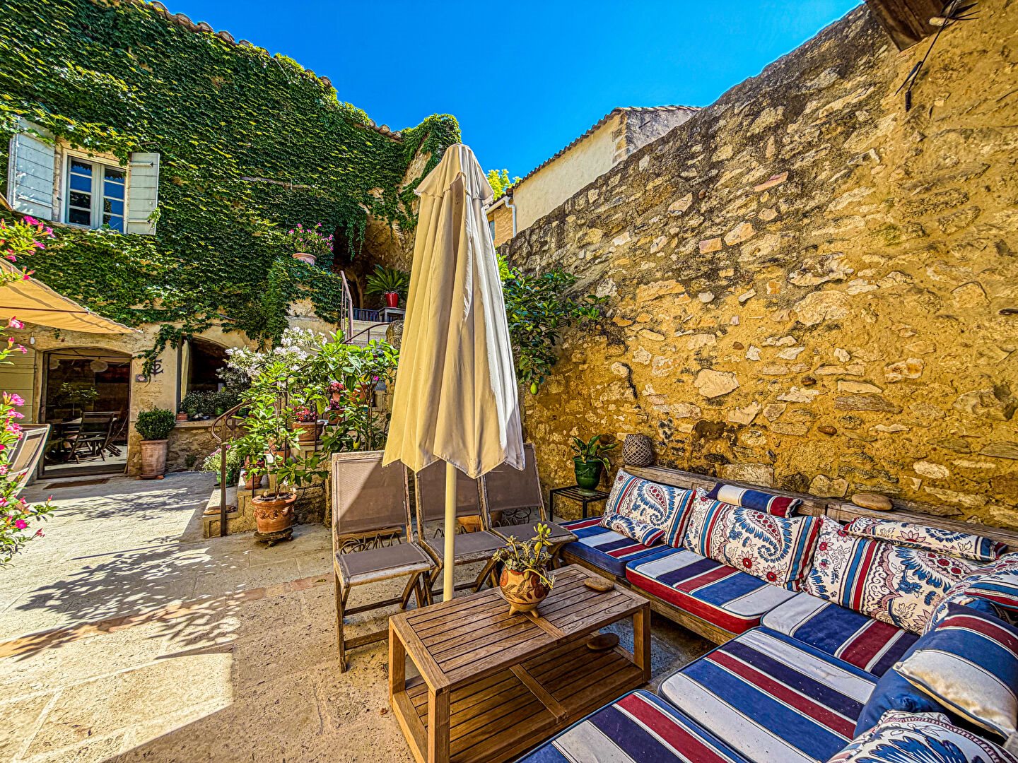 Maison à vendre, 155m², Pujaut