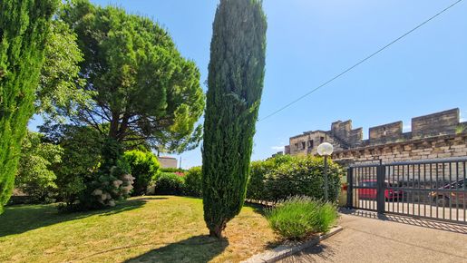 Appartement 3 pièces 70 m² · à Avignon · 70 m² · 210 000 €