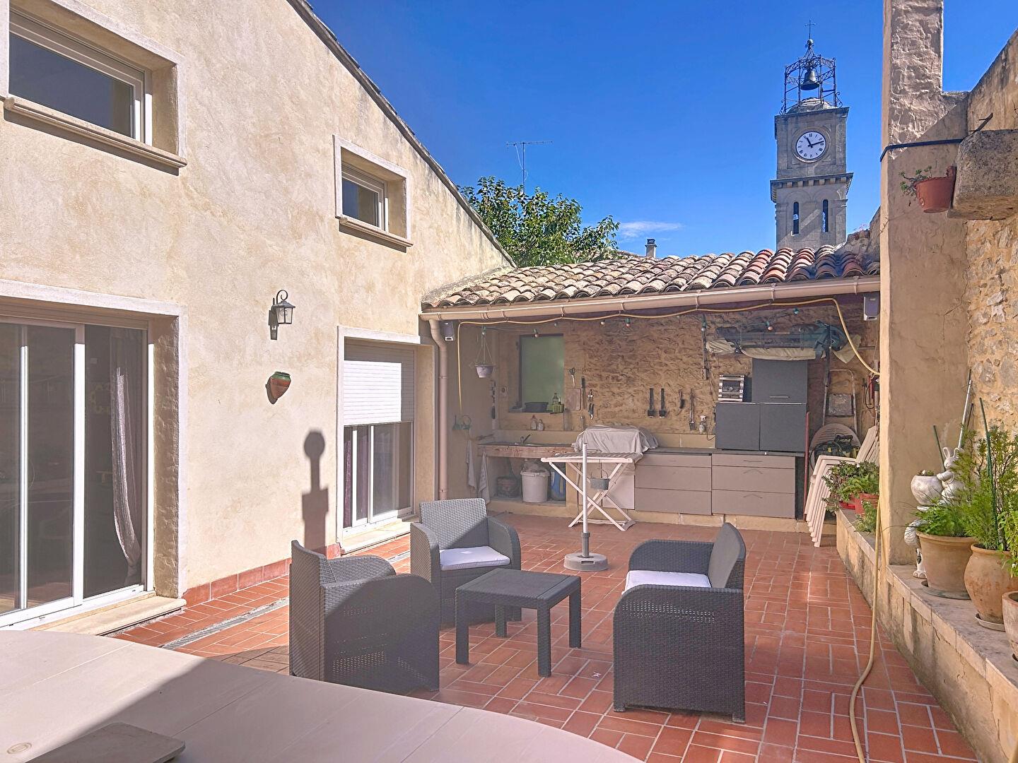 Maison à vendre, 224m², Saint-Bonnet-du-Gard
