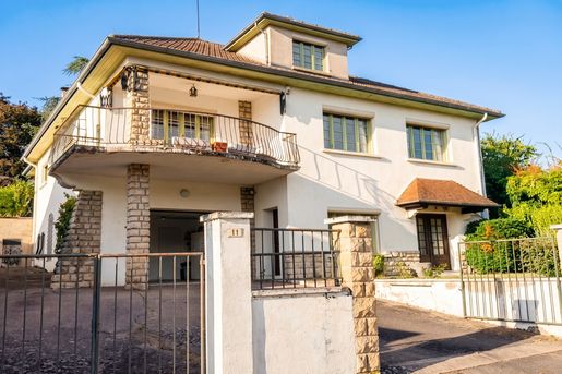 Maison 6 pièces 142 m² · à Marcigny · 142 m² · 170 000 €