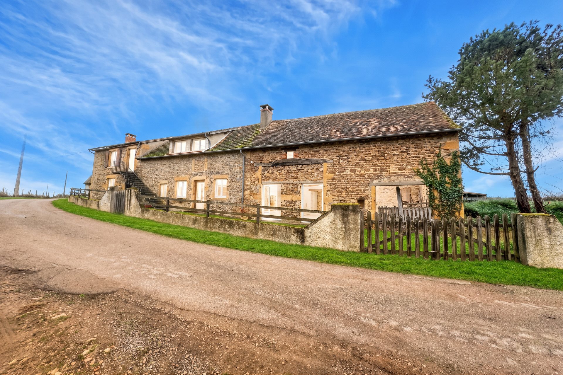 Maison à vendre, 160m², Semur-en-Brionnais
