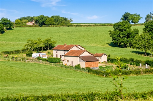 5 pièces 110 m² · à Céron · 110 m² · 85 600 €