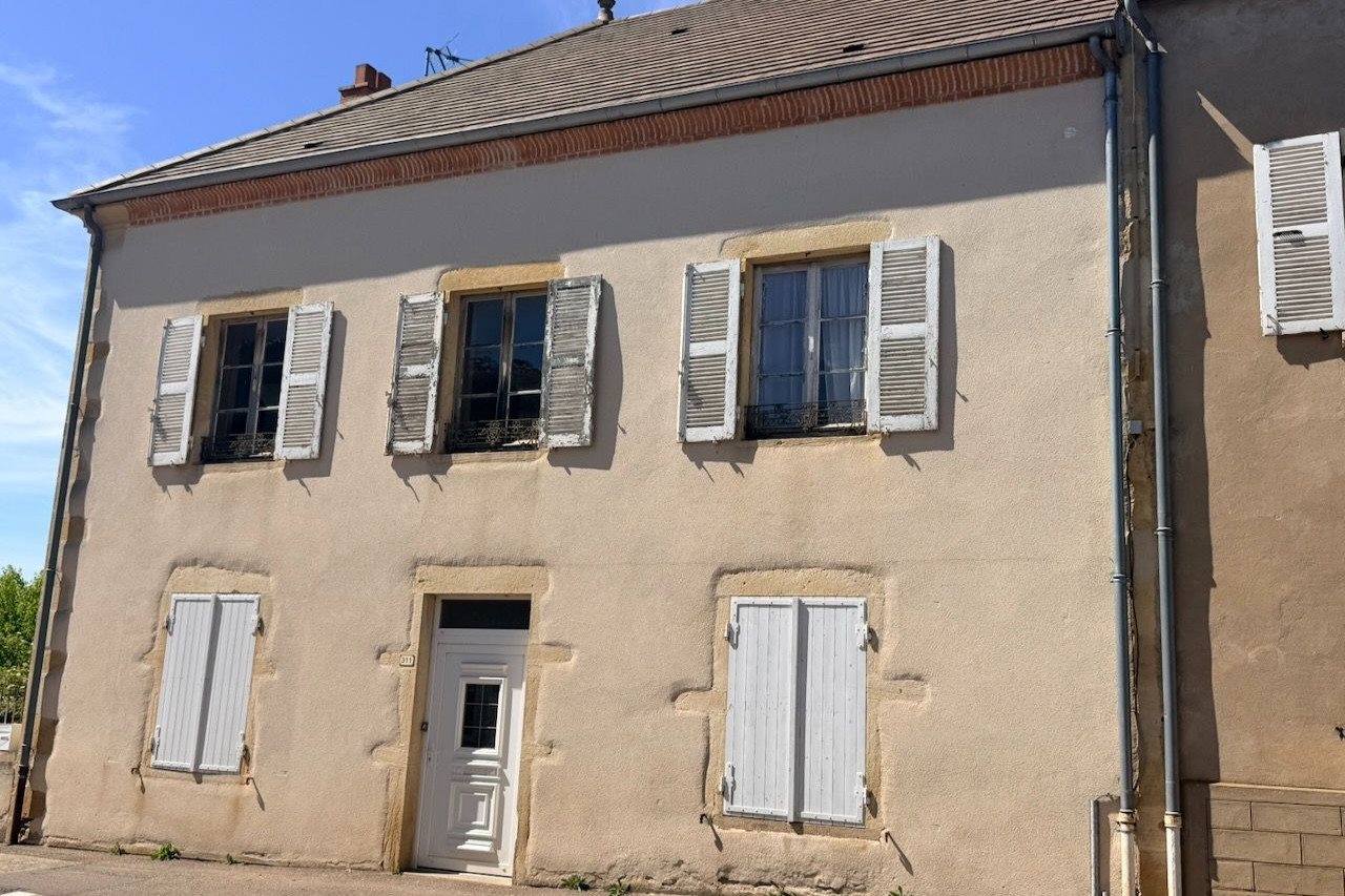 Maison à vendre, 164m², Semur-en-Brionnais