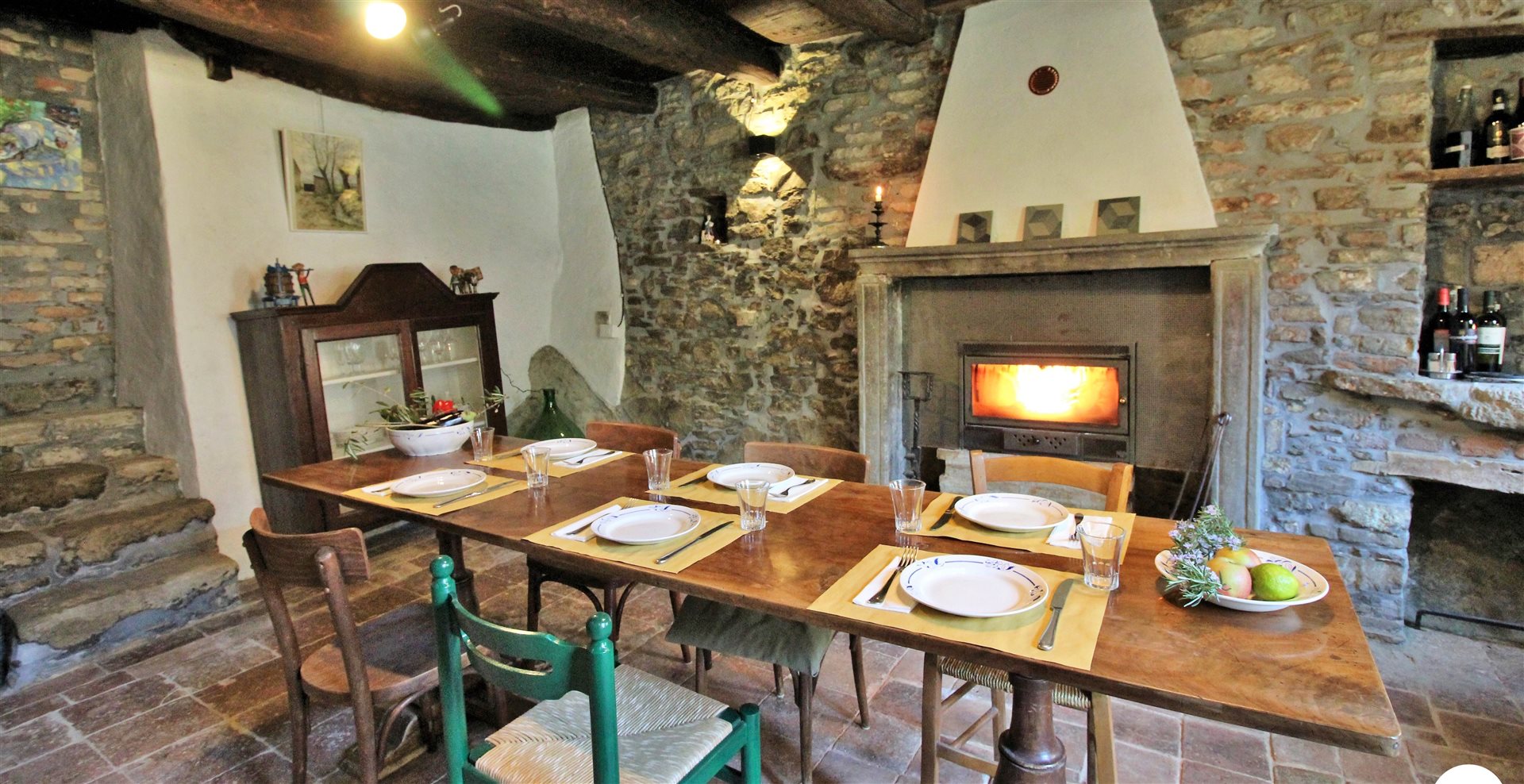 Un lieu à appeler chez soi. La liberté dans les venelles anciennes de Ruino Pavie