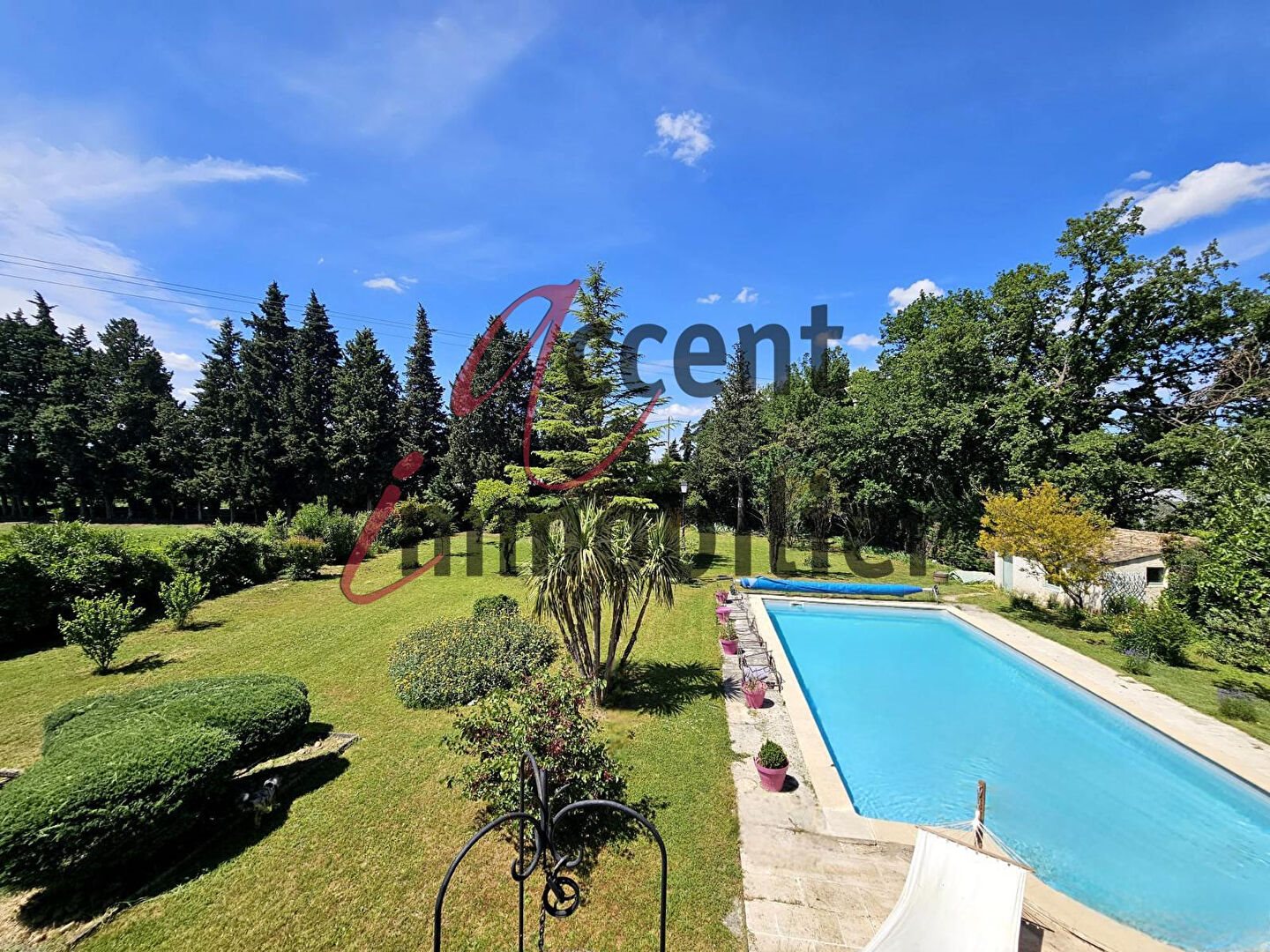 Maison à vendre, 232m², Caumont-sur-Durance