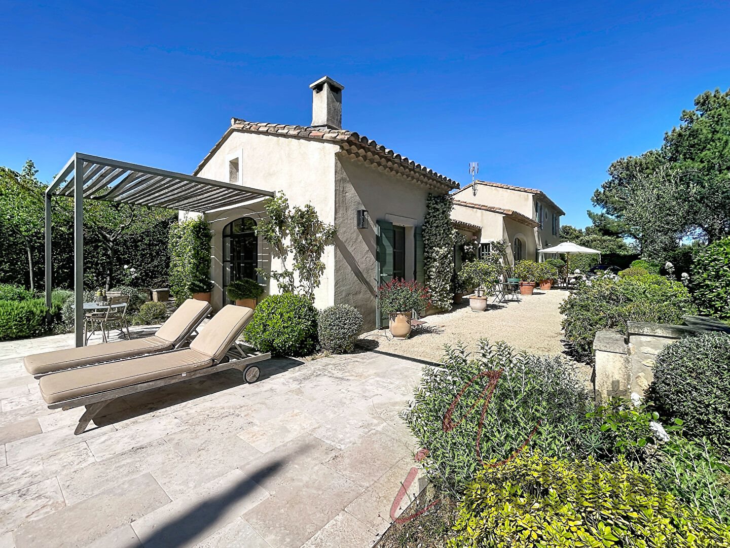 Maison à vendre, 210m², Eygalières