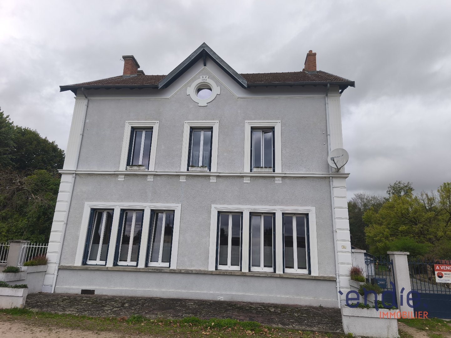 Maison à vendre, 244m², Cosne-d'Allier