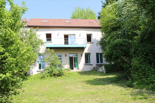 Advert pic 0
