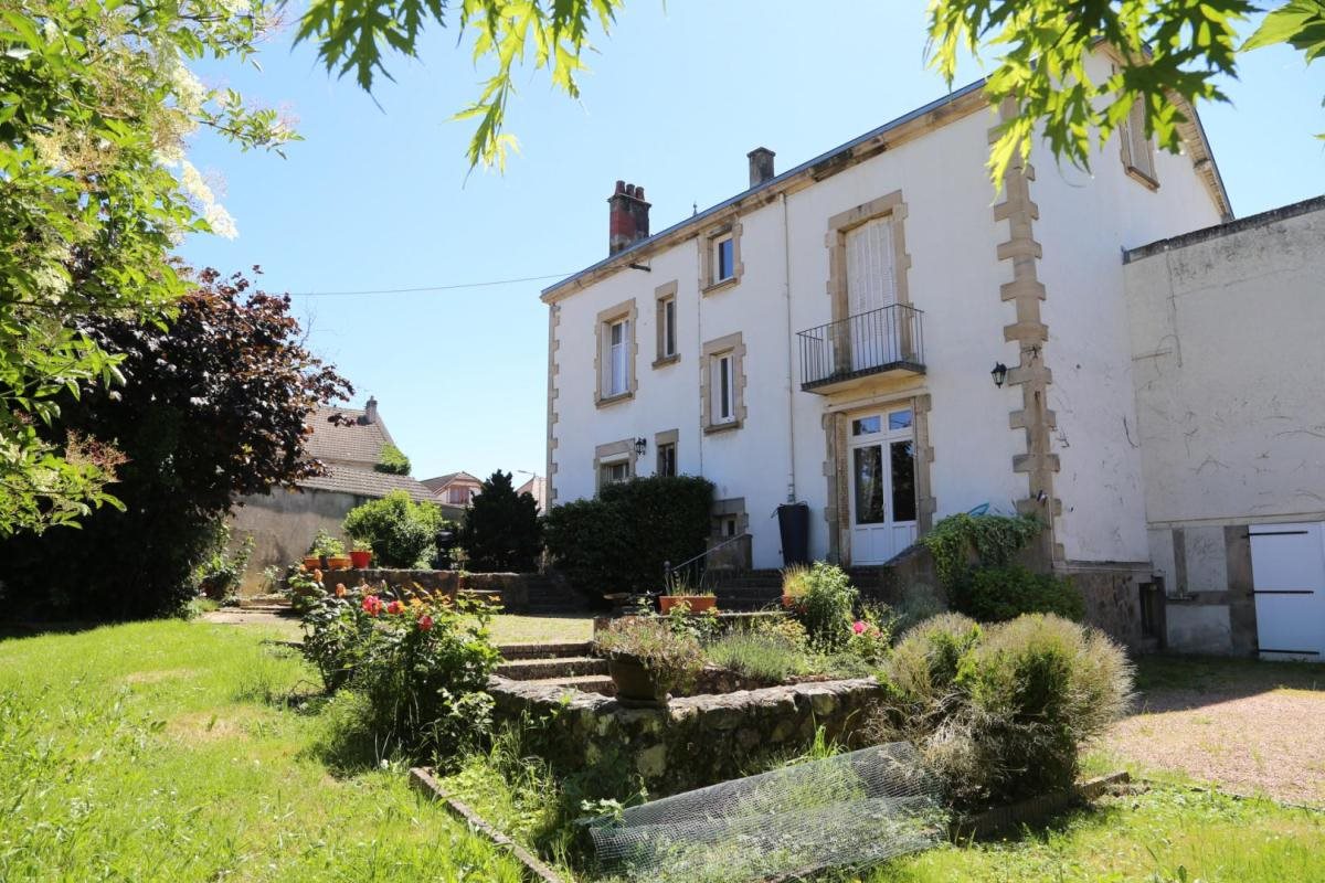 Maison à vendre, 300m², Autun