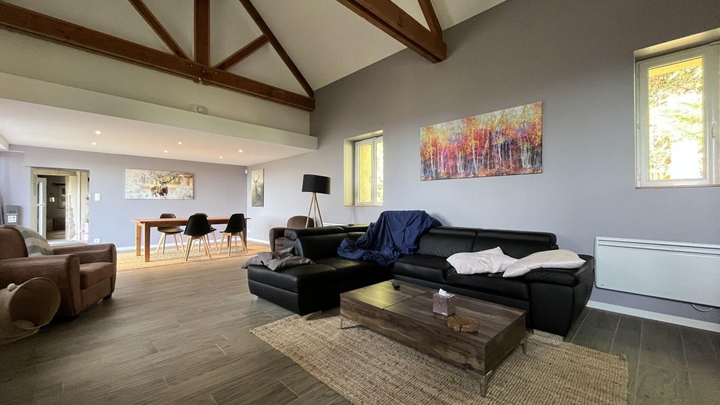 Maison à vendre, 134m², Saint-Symphorien-de-Marmagne
