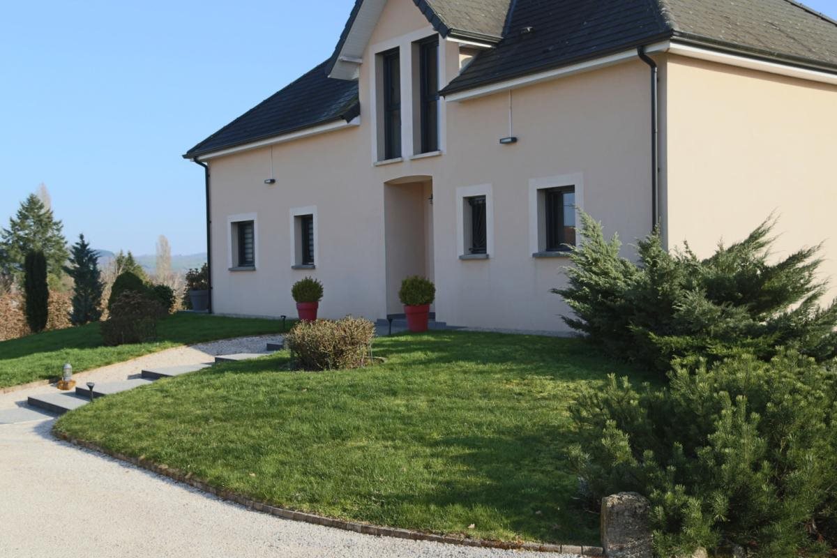 Maison à vendre, 182m², Luzy