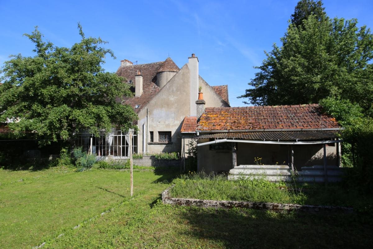 Maison à vendre, 166m², Autun