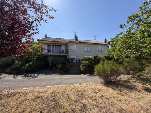 Maison 7 pièces 156 m² · à Val d'Oingt · 156 m² · 399 000 €