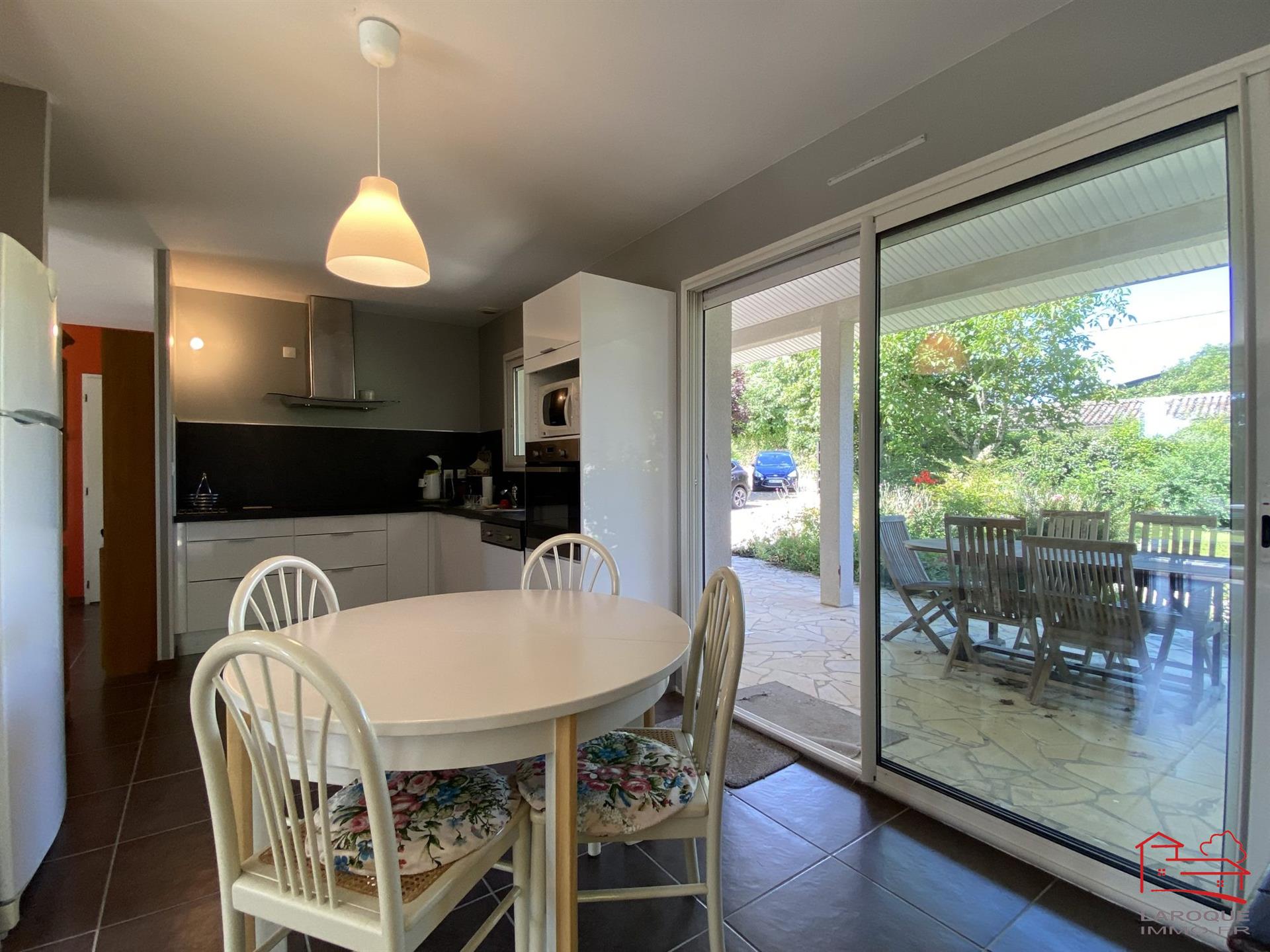 Maison à vendre, 145m², Monbalen