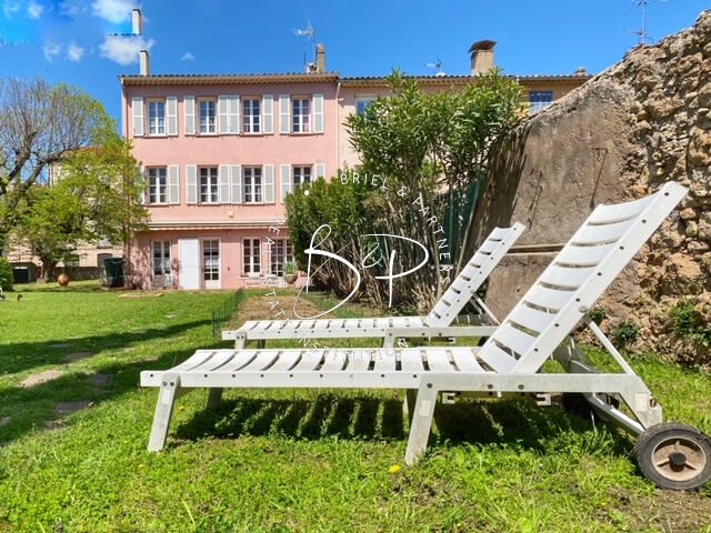 Maison à vendre, 220m², Vidauban