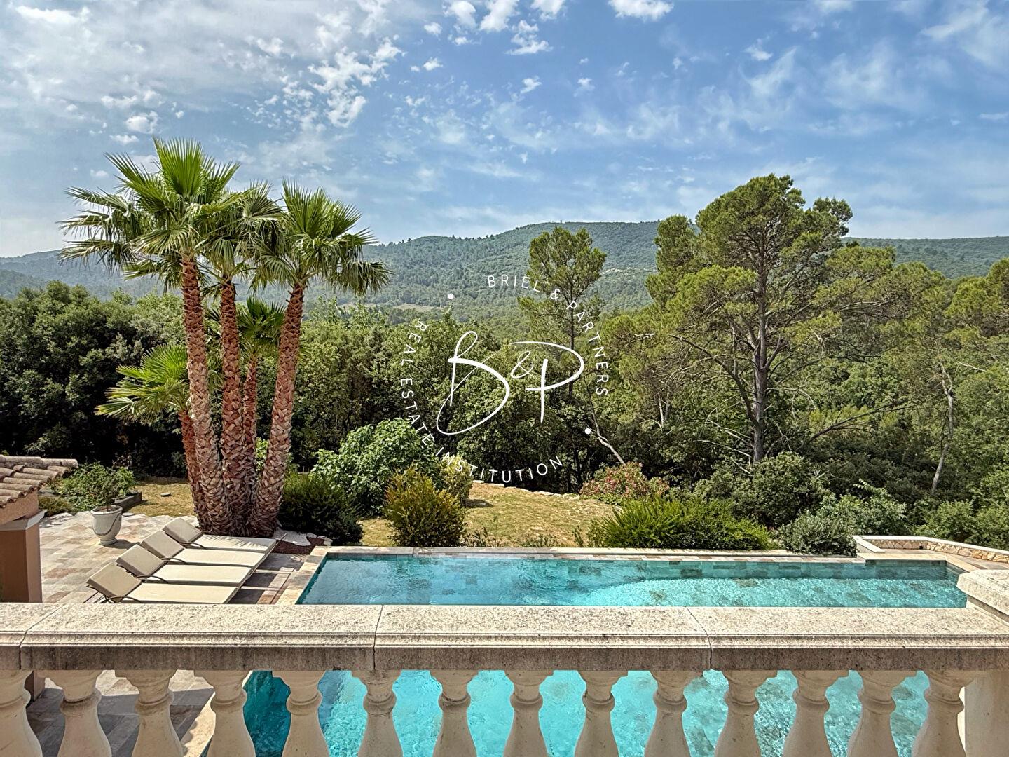Maison à vendre, 244m², Le Thoronet