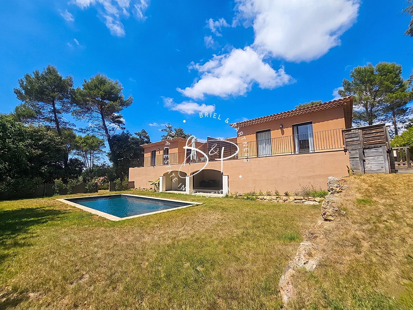 Maison à vendre, 258m², Le Thoronet