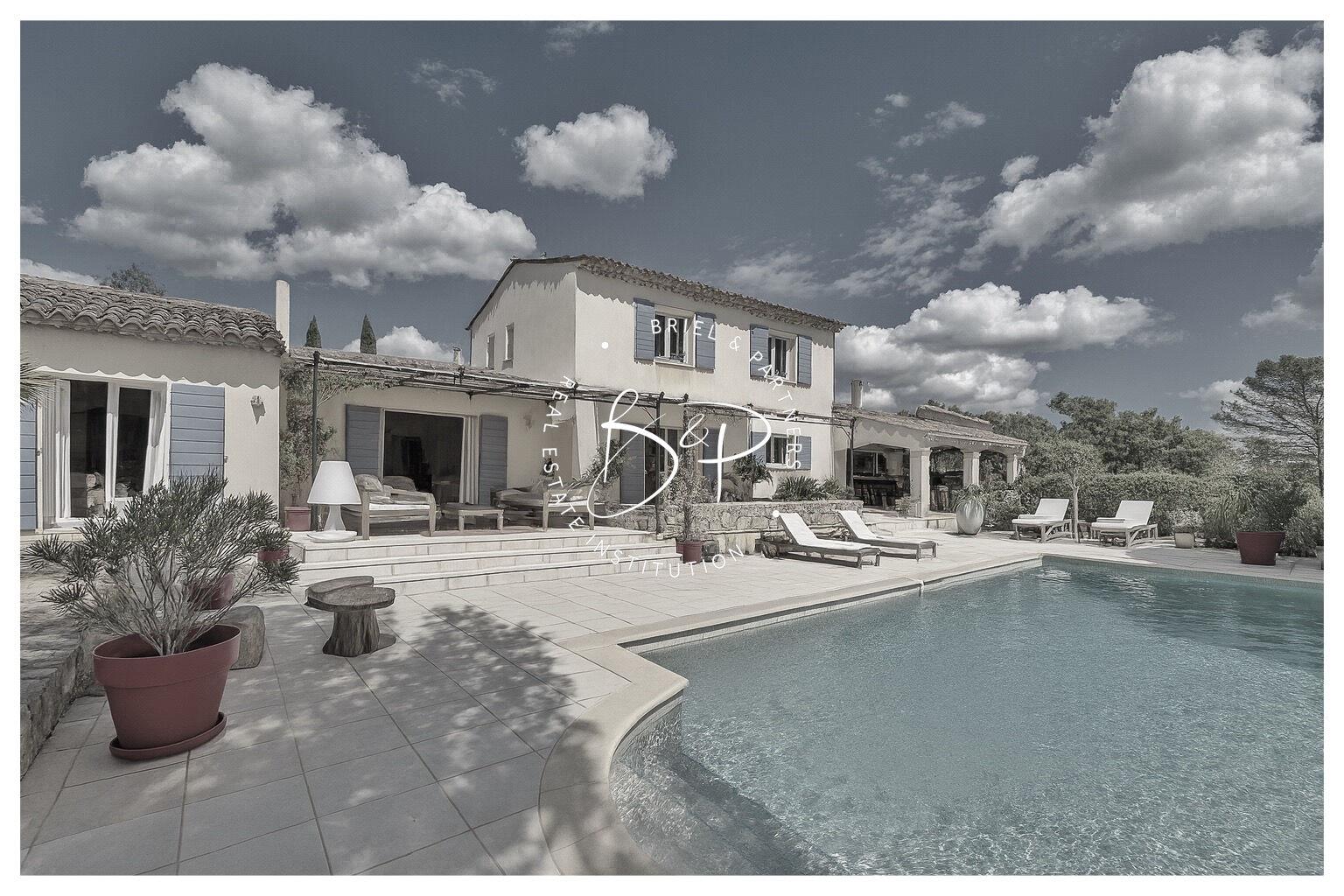 Maison à vendre, 172m², Lorgues