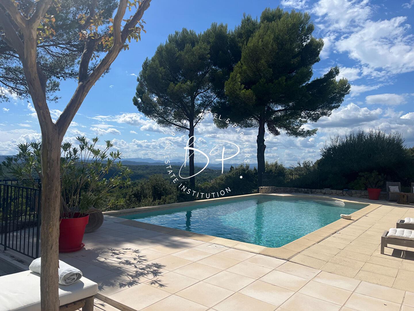 Maison à vendre, 172m², Lorgues