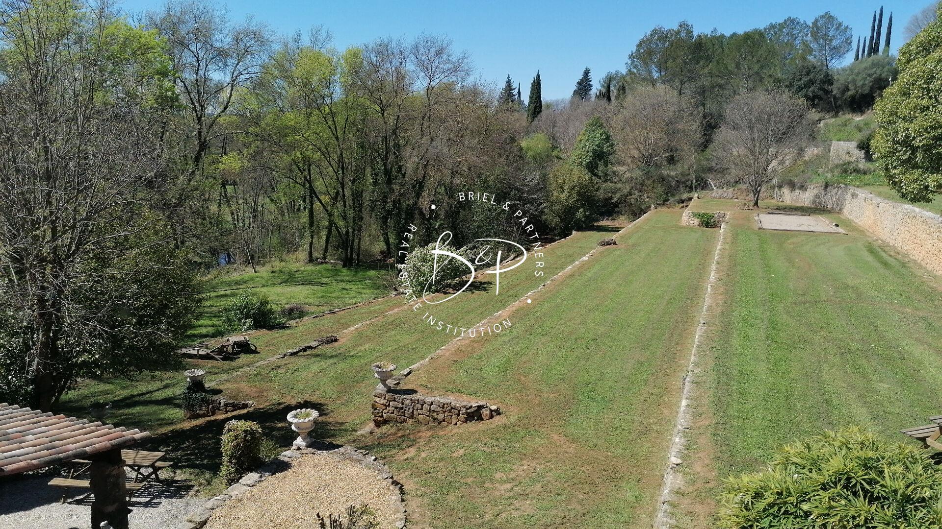 Maison à vendre, 272m², Entrecasteaux