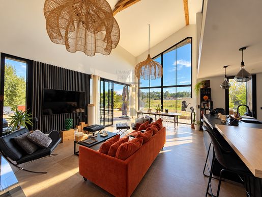 Maison 6 pièces 180 m² · à Martillac · 180 m² · 890 000 €