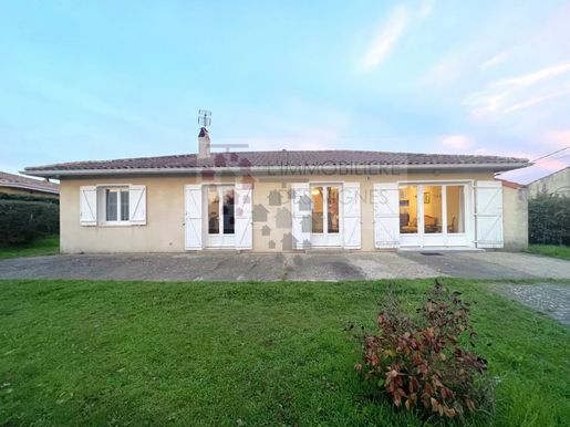 Maison 7 pièces 200 m² · à Illats · 200 m² · 370 000 €