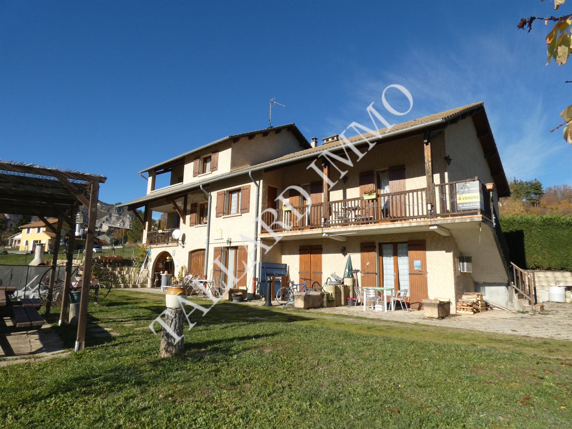 Maison à vendre, 342m², Turriers