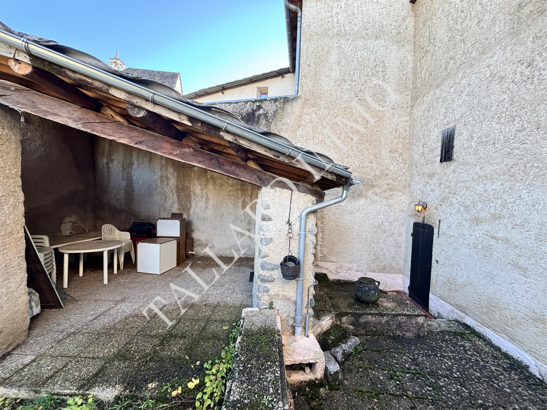 Maison à vendre, 185m², Tallard
