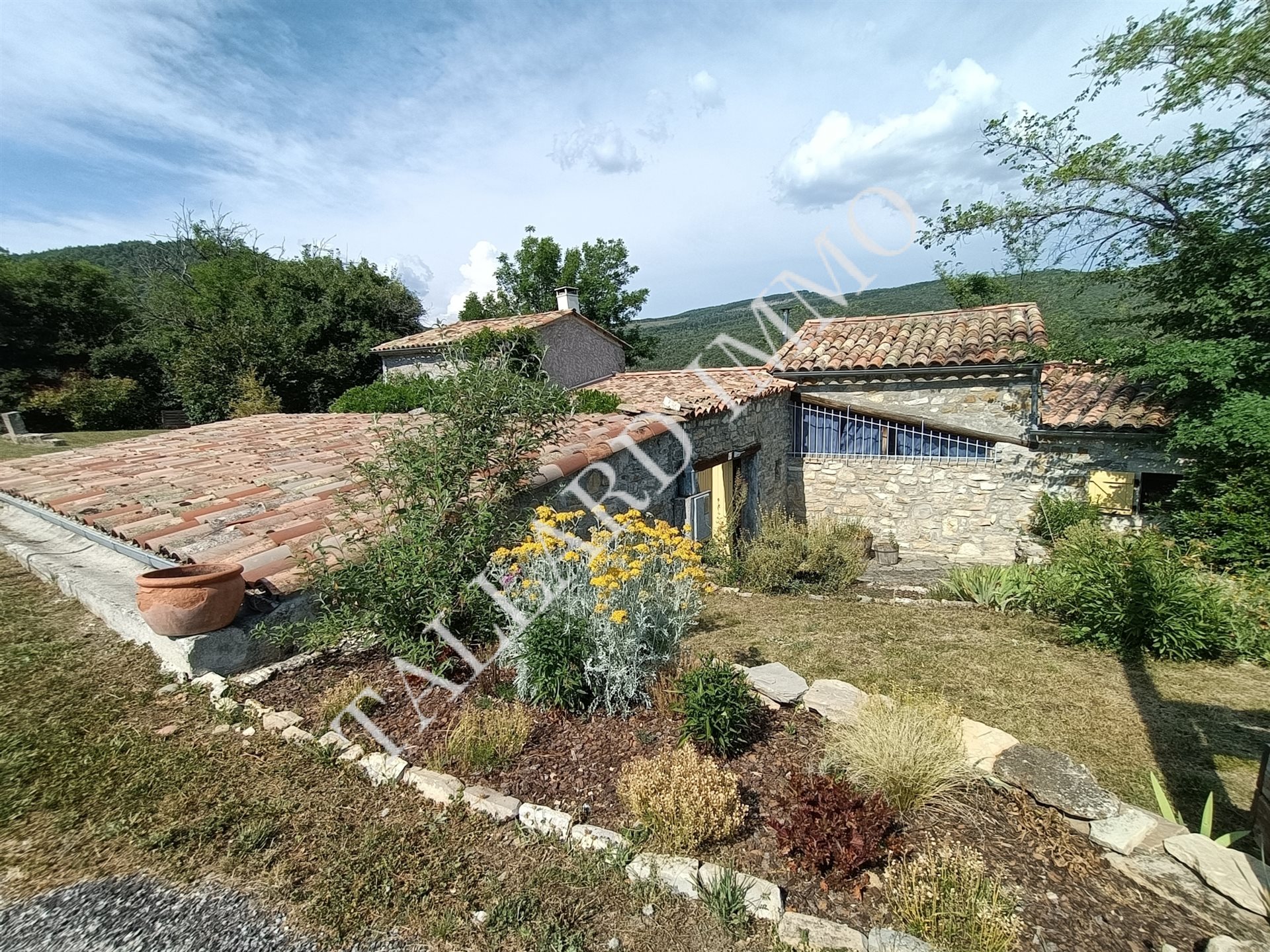 Maison à vendre, 120m², Laragne-Montéglin