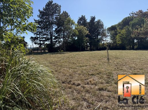 Terrain, terrain 1420 m² — Foulayronnes (Lot-et-Garonne) · 75 000 €