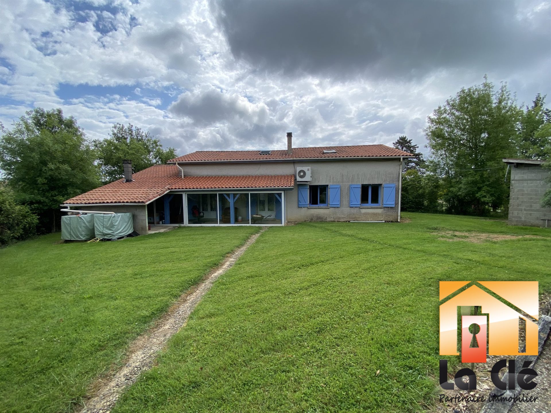 Maison à vendre, 101m², Madaillan