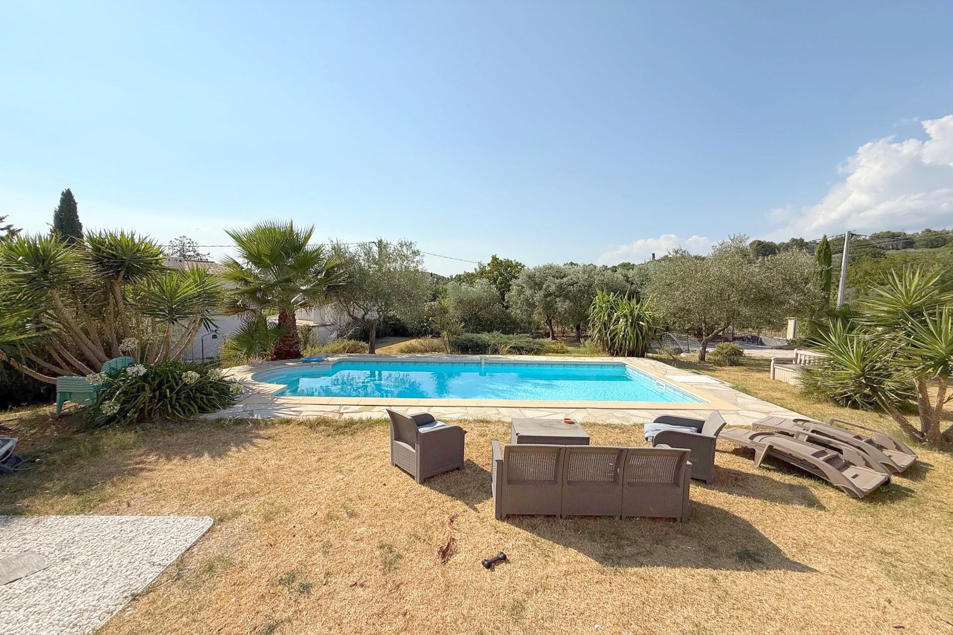 Maison à vendre, 168m², Draguignan