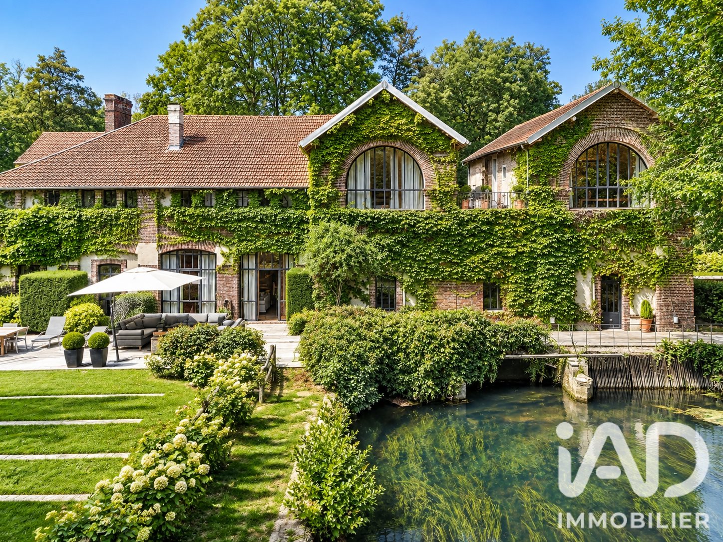 Maison à vendre, 417m², Anet