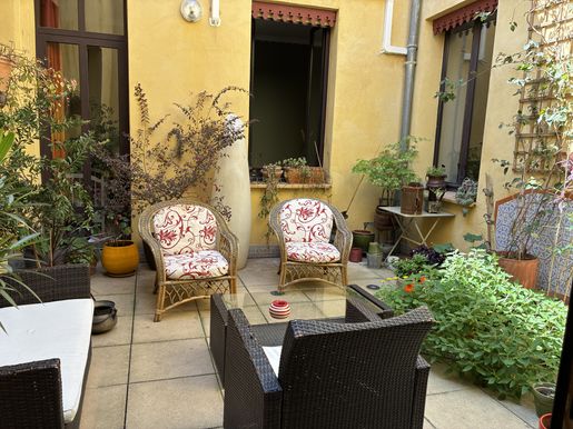 Appartement 4 pièces 137 m² · à Nîmes · 137 m² · 340 000 €