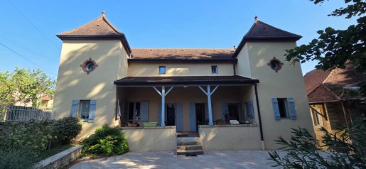 Maison 8 pièces 220 m² · à Cluny · 220 m² · 580 000 €