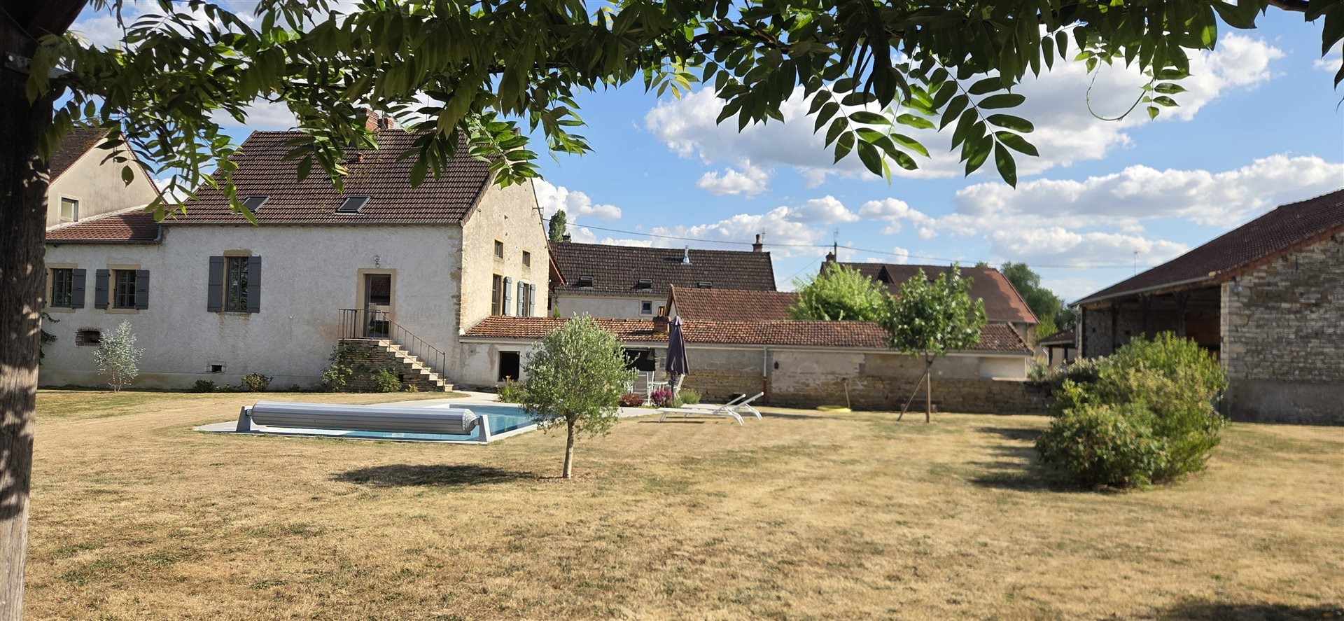 Maison 7 pièces 193 m² · à Cluny · 193 m² · 590 000 €