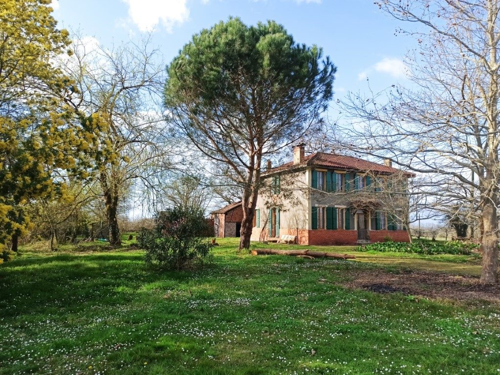 Maison à vendre, 160m², Laujuzan