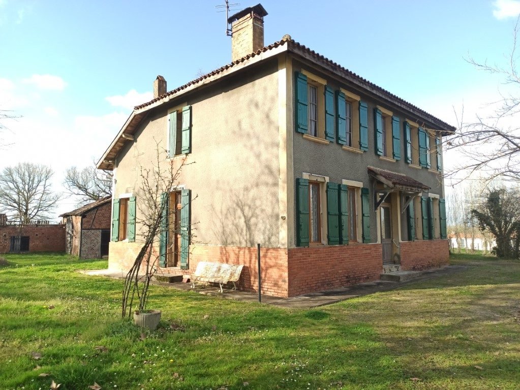 Maison à vendre, 160m², Laujuzan