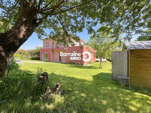 Maison 6 pièces 134 m² · à Camaret-sur-Mer · 134 m² · 392 000 €