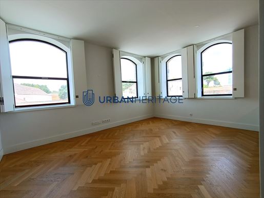 Advert pic 0