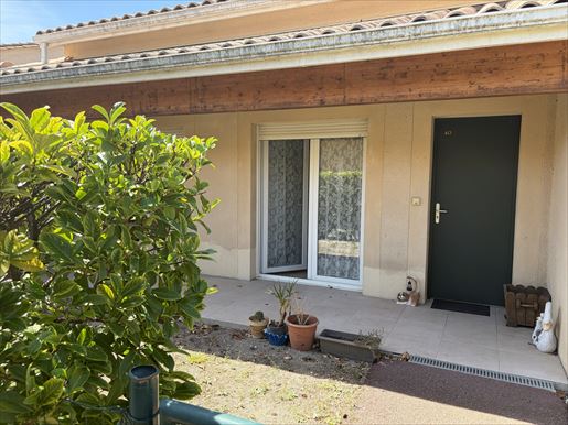 Maison 3 pièces 69 m² · à Étauliers · 69 m² · 76 900 €
