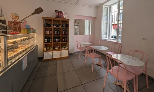 Local commercial 114 m² · à Moûtiers · 114 m² · 105 000 €
