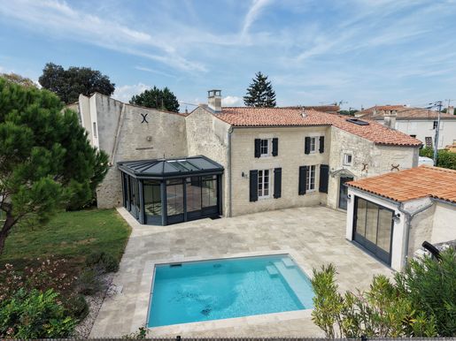 Maison 5 pièces 170 m² · à Cozes · 170 m² · 420 000 €