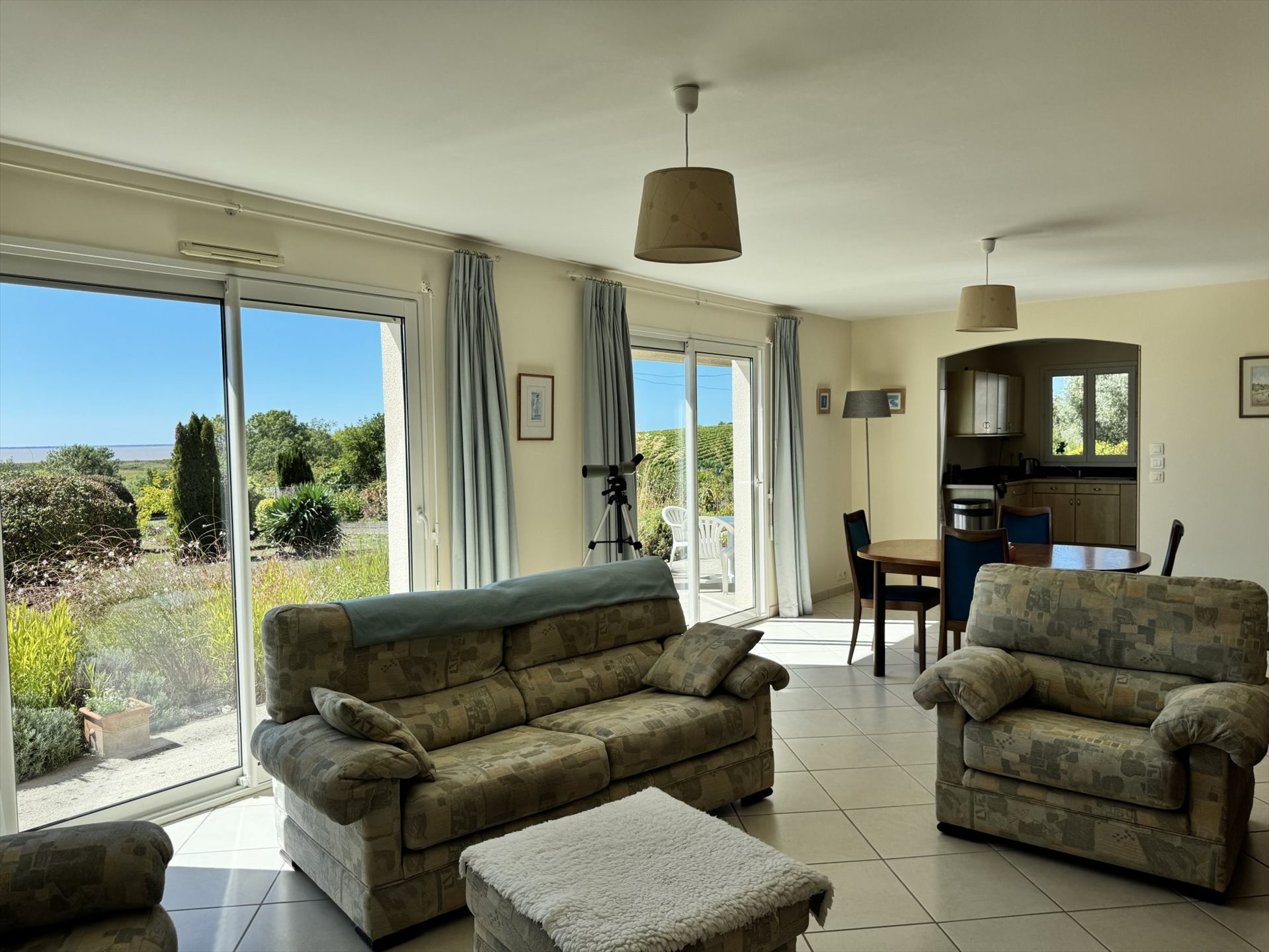 Maison à vendre, 119m², Chenac-Saint-Seurin-d'Uzet