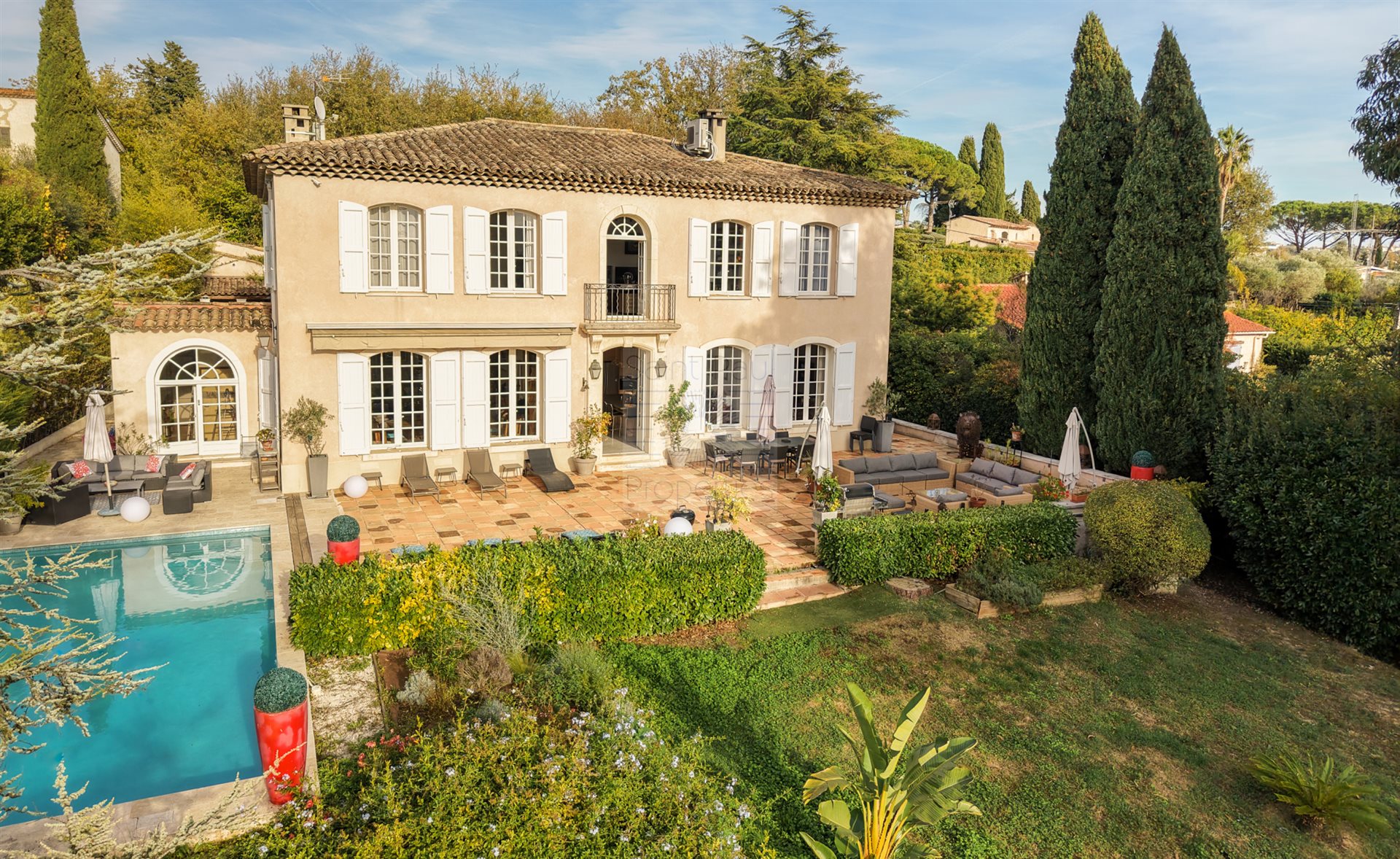 Maison à vendre, 280m², La Colle-sur-Loup