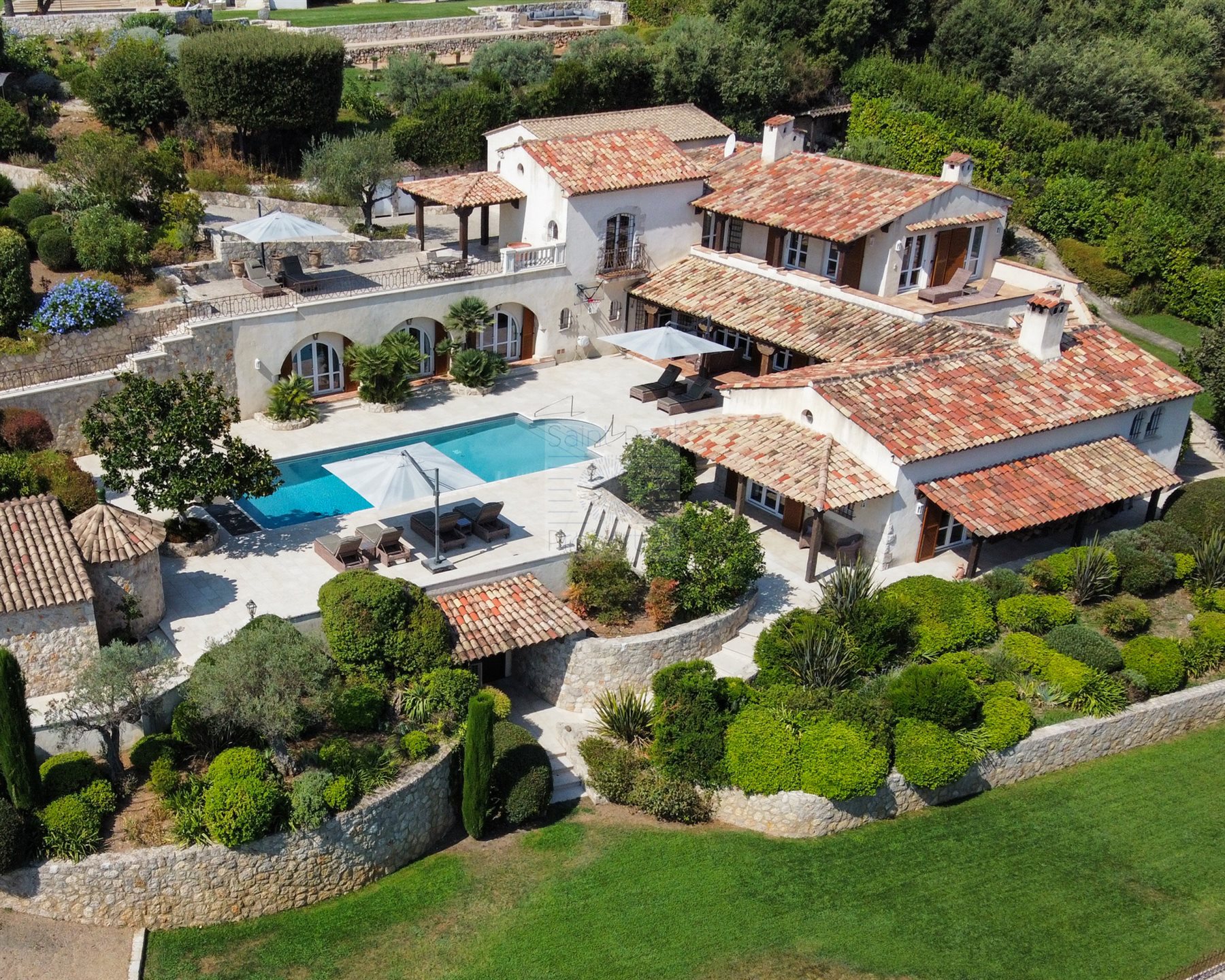 Maison à vendre, 437m², La Colle-sur-Loup