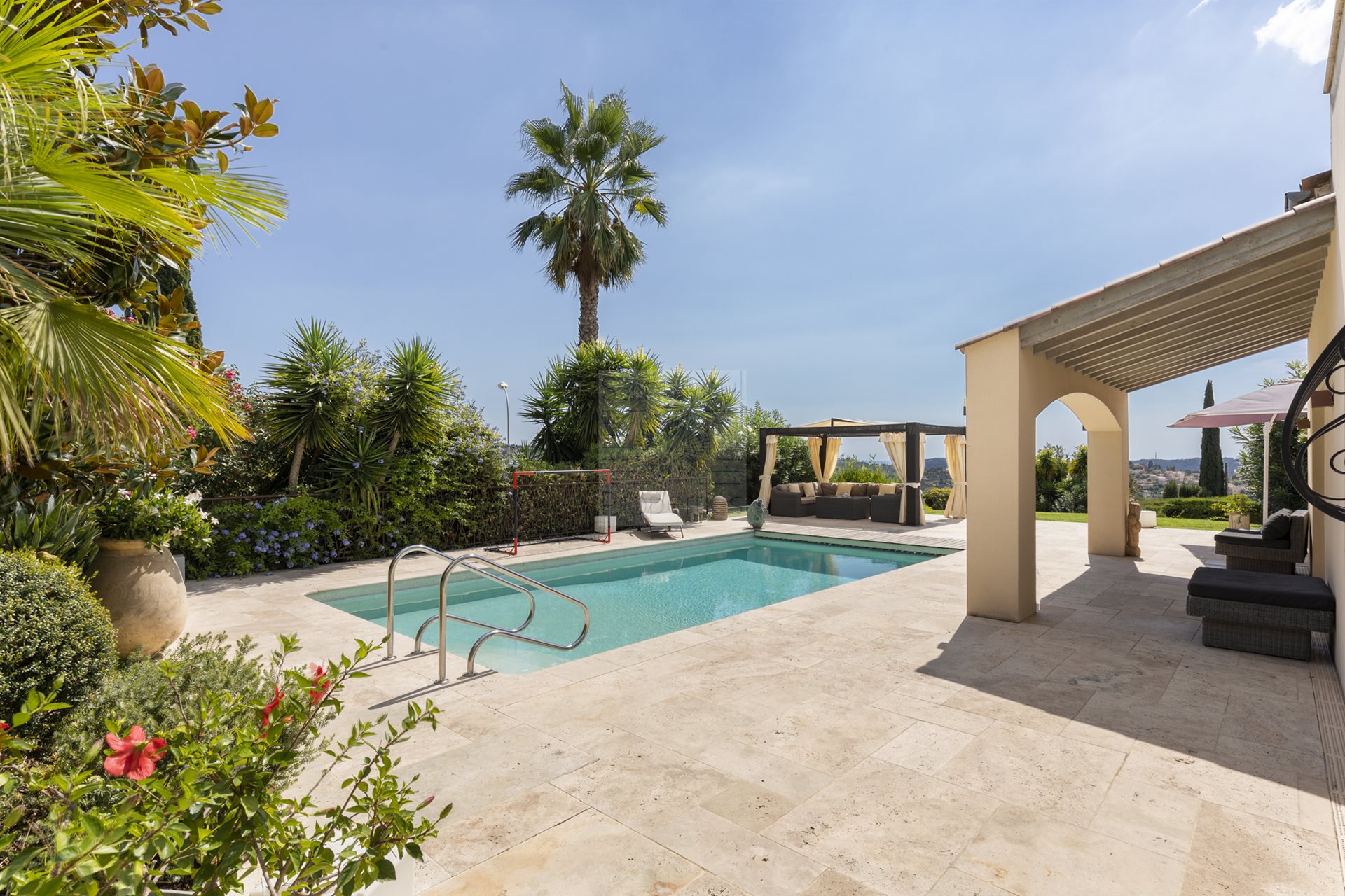 Maison à vendre, 167m², La Colle-sur-Loup