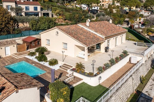 Maison 4 pièces 192 m² · à La Colle-sur-Loup · 192 m² · 1 550 000 €