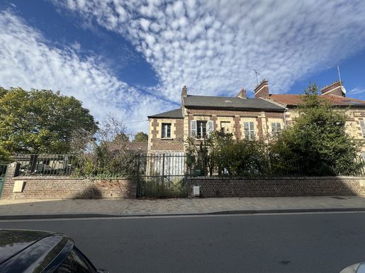 Maison 6 pièces 150 m² · à Verberie · 150 m² · 99 900 €