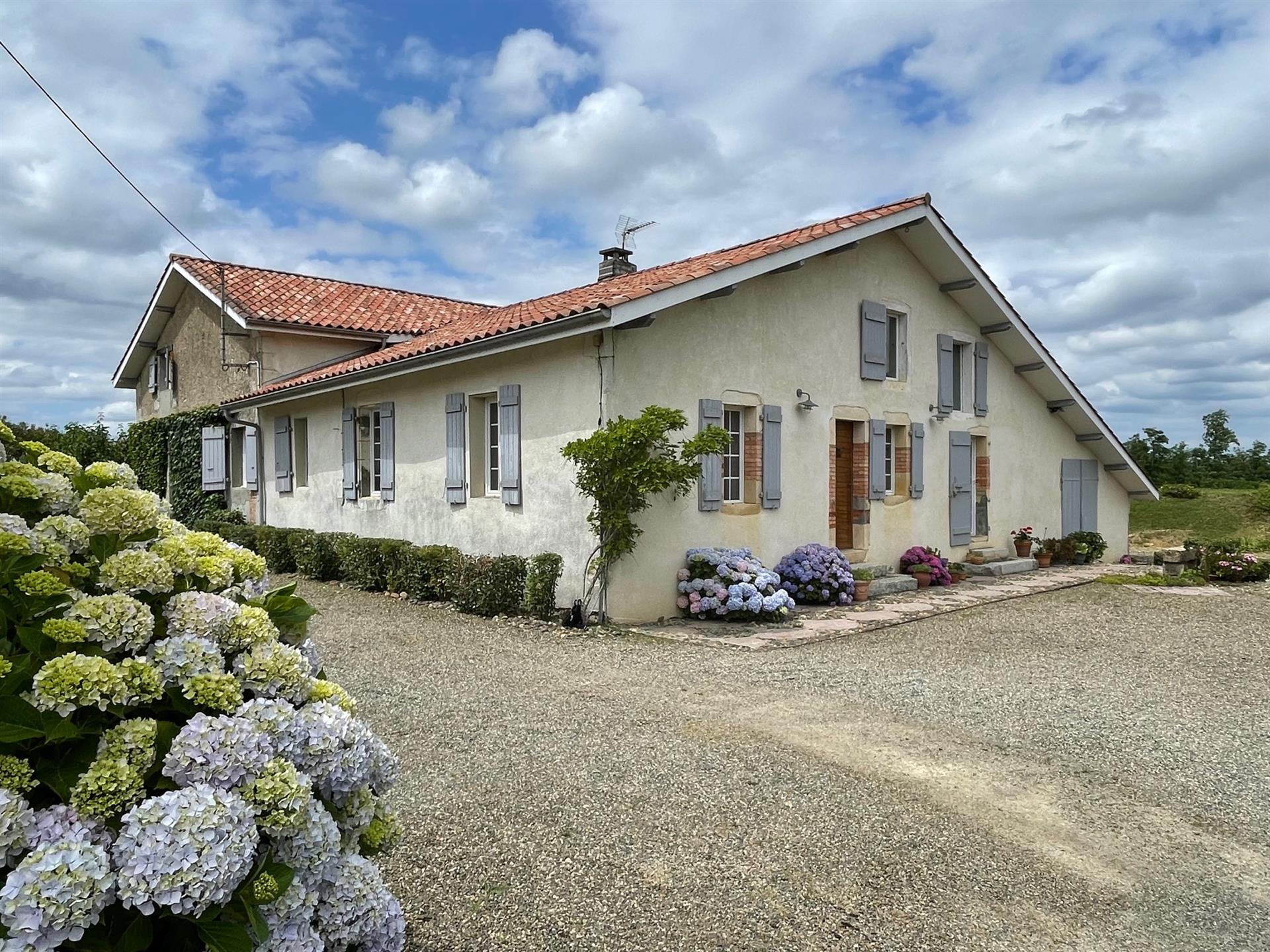 Maison à vendre, 209m², Montfort-en-Chalosse